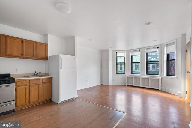 709 E PASSYUNK AVE, Philadelphia, PA 19147