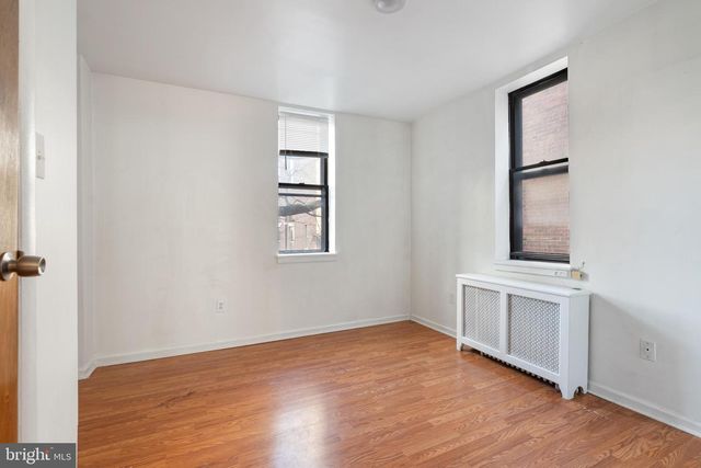 709 E PASSYUNK AVE, Philadelphia, PA 19147