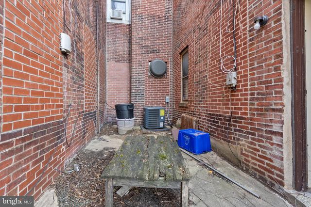 709 E PASSYUNK AVE, Philadelphia, PA 19147