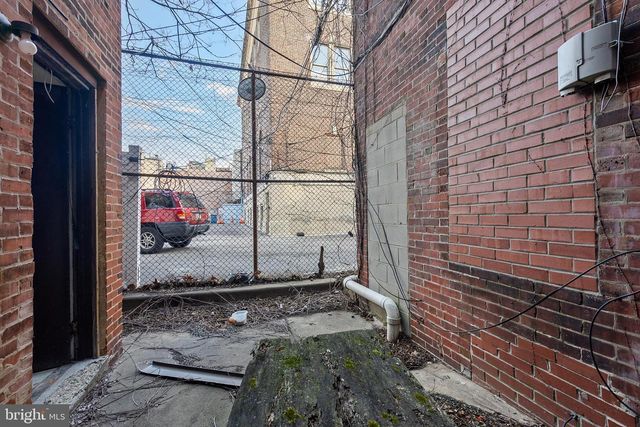 709 E PASSYUNK AVE, Philadelphia, PA 19147