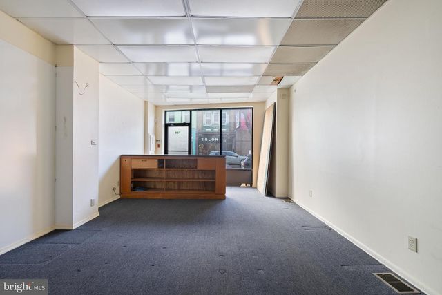 709 E PASSYUNK AVE, Philadelphia, PA 19147