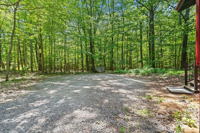 6907 126th Avenue, Fennville, MI 49408