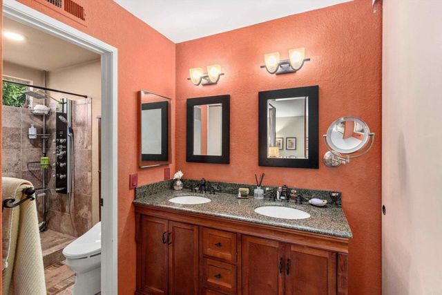 7212 Canyon Hill Way, San Diego, CA 92126