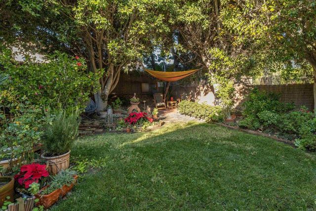 7212 Canyon Hill Way, San Diego, CA 92126