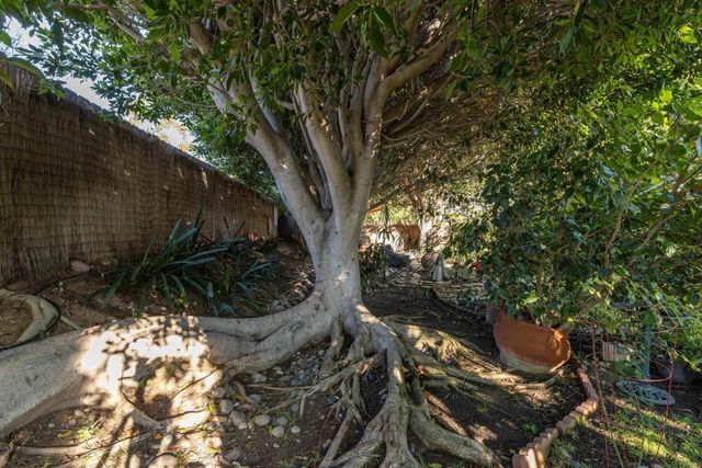 7212 Canyon Hill Way, San Diego, CA 92126