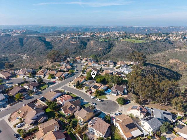 7212 Canyon Hill Way, San Diego, CA 92126