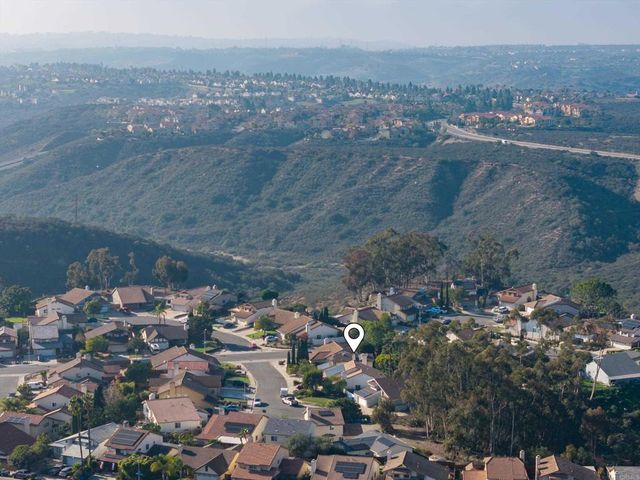 7212 Canyon Hill Way, San Diego, CA 92126
