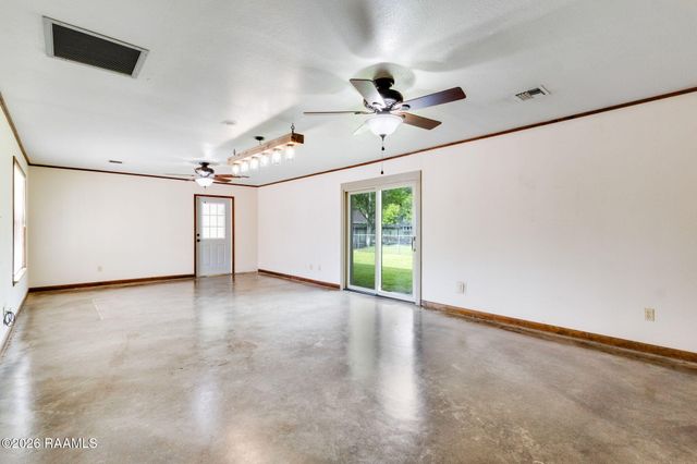 201 Woodbury Drive, Lafayette, LA 70507