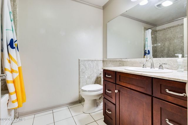 201 Woodbury Drive, Lafayette, LA 70507