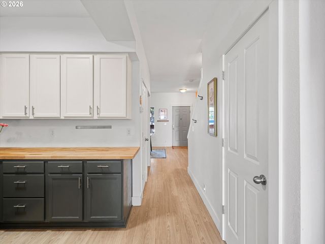 7627 N NEWMAN Ave, Portland, OR 97203