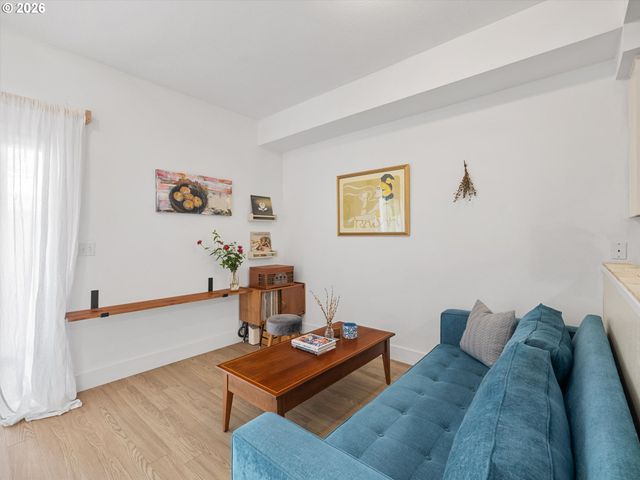 7627 N NEWMAN Ave, Portland, OR 97203