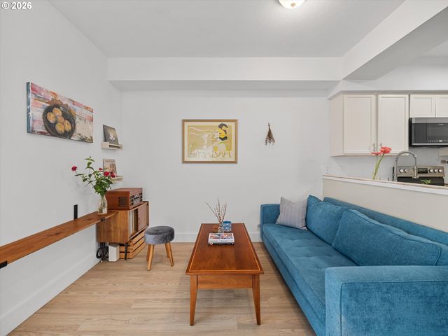 7627 N NEWMAN Ave, Portland, OR 97203