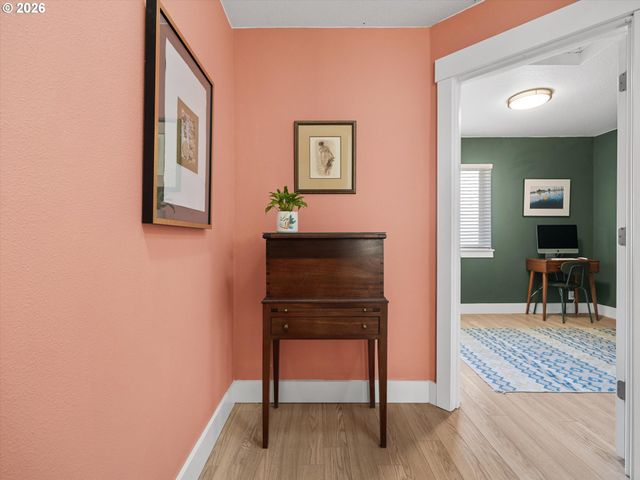 7627 N NEWMAN Ave, Portland, OR 97203