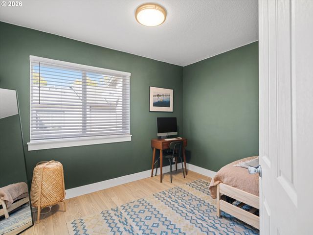 7627 N NEWMAN Ave, Portland, OR 97203