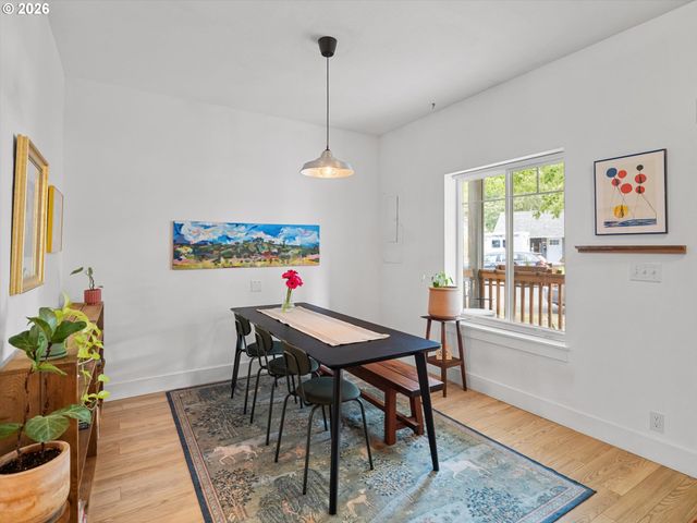 7627 N NEWMAN Ave, Portland, OR 97203