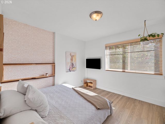 7627 N NEWMAN Ave, Portland, OR 97203