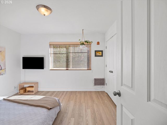 7627 N NEWMAN Ave, Portland, OR 97203