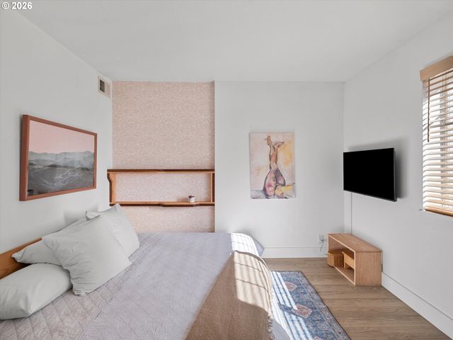7627 N NEWMAN Ave, Portland, OR 97203