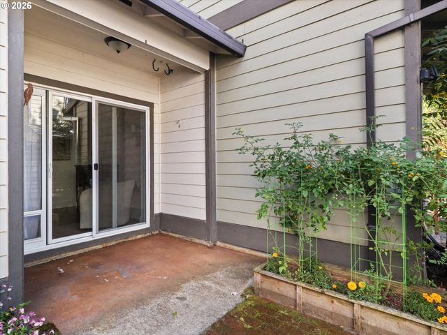 7627 N NEWMAN Ave, Portland, OR 97203