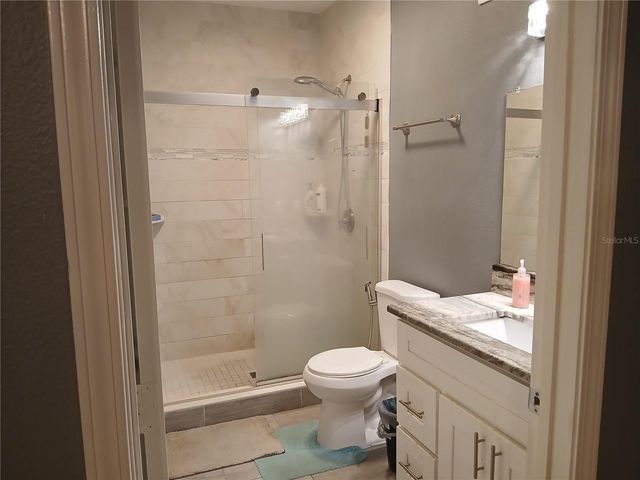 18078 VILLA CREEK DRIVE 18078, Tampa, FL 33647