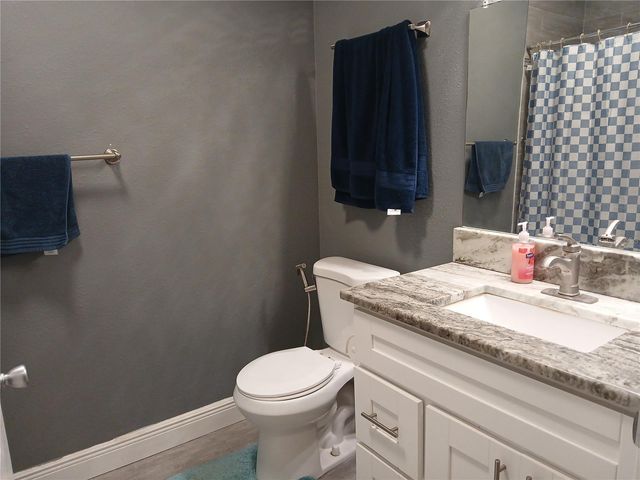 18078 VILLA CREEK DRIVE 18078, Tampa, FL 33647