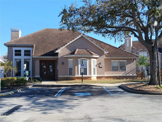 18078 VILLA CREEK DRIVE 18078, Tampa, FL 33647