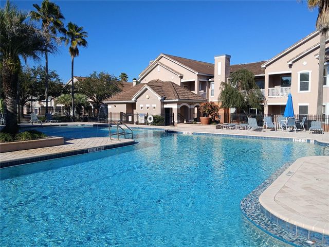 18078 VILLA CREEK DRIVE 18078, Tampa, FL 33647