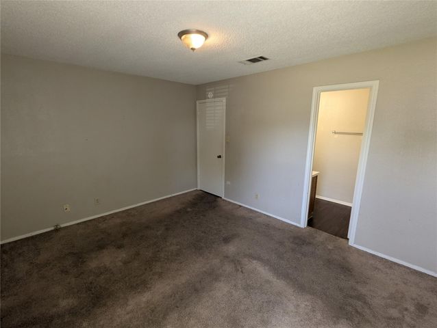 1204 Greenbriar LOOP, Round Rock, TX 78664