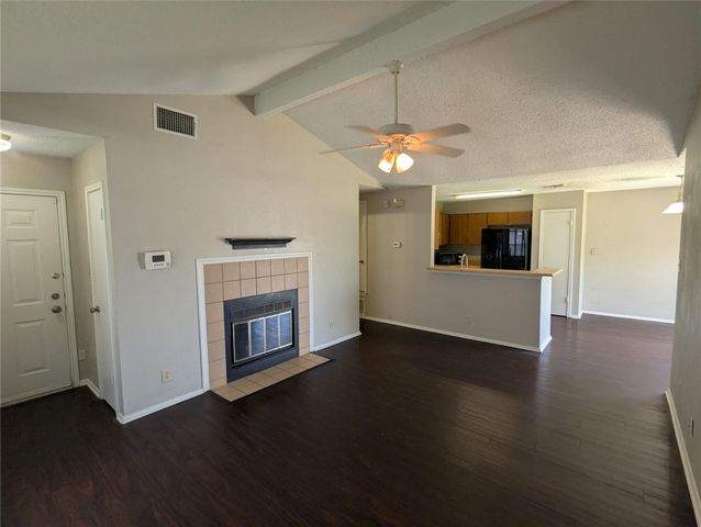 1204 Greenbriar LOOP, Round Rock, TX 78664