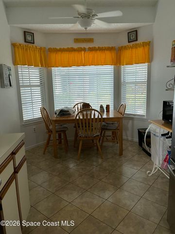 4822 Lake Waterford Way W 8-224, Melbourne, FL 32901