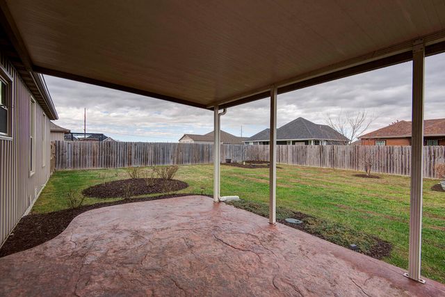 1443 Woodland Road, Marshfield, MO 65706