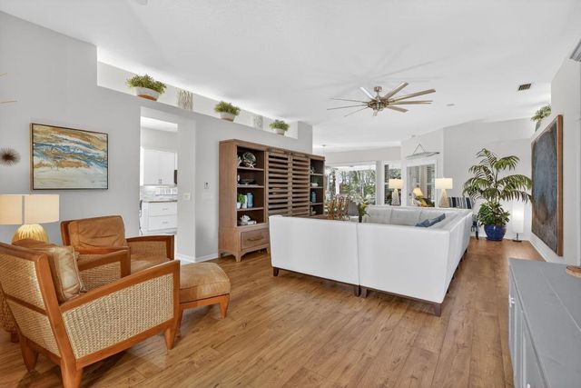 645 NW Venetto Court, Port St. Lucie, Port St Lucie, FL 34986