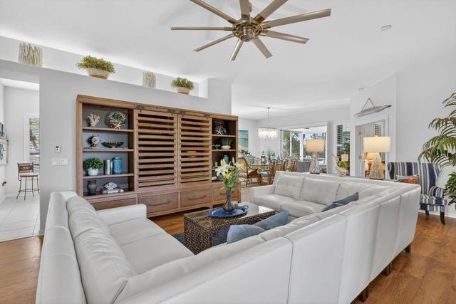 645 NW Venetto Court, Port St. Lucie, Port St Lucie, FL 34986