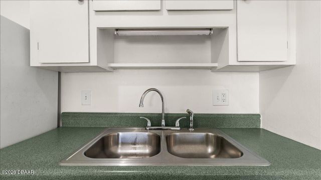 411 N Halifax Ave Apt 304, Daytona Beach, FL 32118