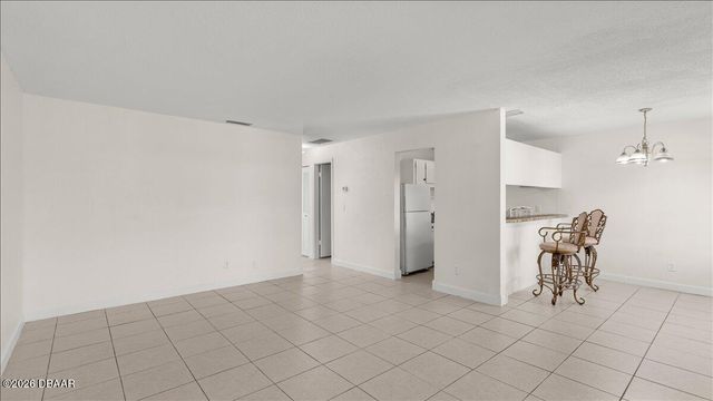 411 N Halifax Ave Apt 304, Daytona Beach, FL 32118