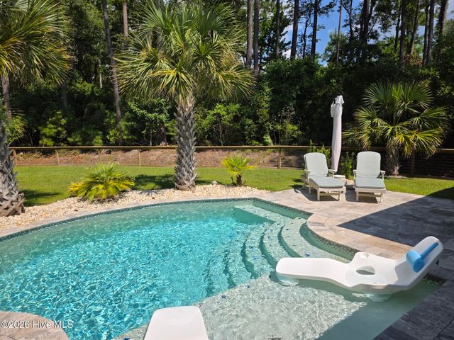 2016 Manor Parc Drive, Calabash, NC 28467