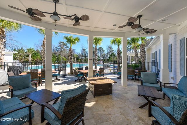 2016 Manor Parc Drive, Calabash, NC 28467