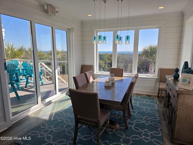 2016 Manor Parc Drive, Calabash, NC 28467