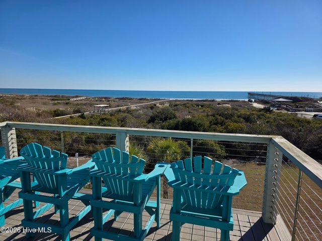 2016 Manor Parc Drive, Calabash, NC 28467