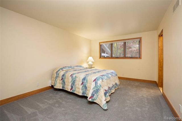 1178 Copperwood Drive, Bloomfield Hills, MI 48302