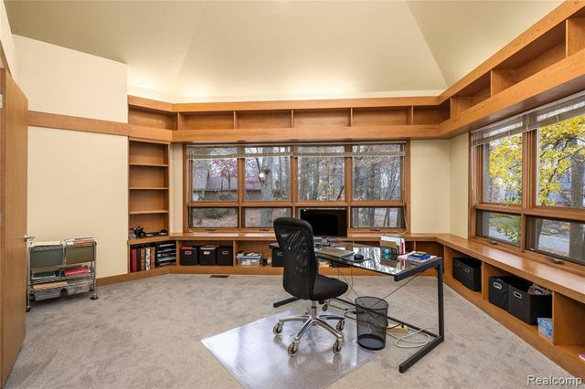 1178 Copperwood Drive, Bloomfield Hills, MI 48302