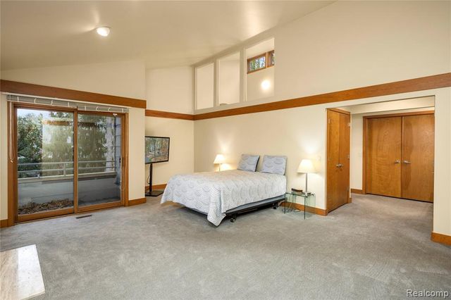 1178 Copperwood Drive, Bloomfield Hills, MI 48302
