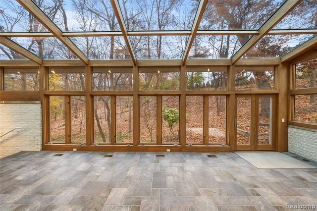 1178 Copperwood Drive, Bloomfield Hills, MI 48302