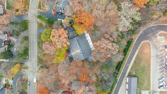 1178 Copperwood Drive, Bloomfield Hills, MI 48302