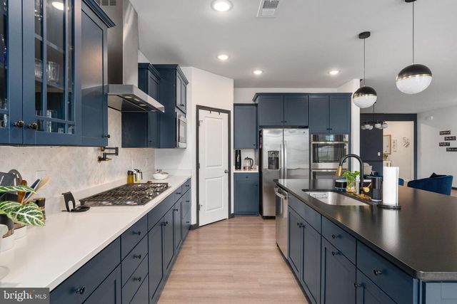9304 SPRING HILL LN, Fredericksburg, VA 22408