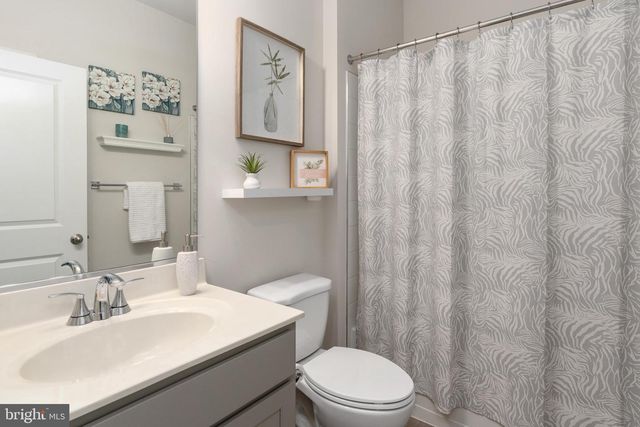 9304 SPRING HILL LN, Fredericksburg, VA 22408