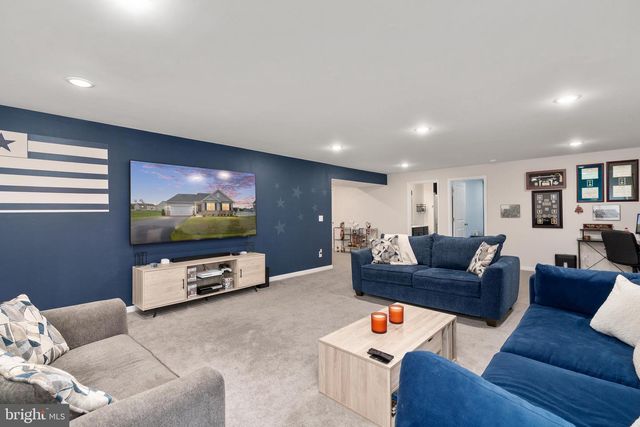 9304 SPRING HILL LN, Fredericksburg, VA 22408