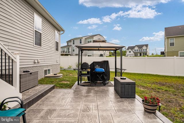 9304 SPRING HILL LN, Fredericksburg, VA 22408