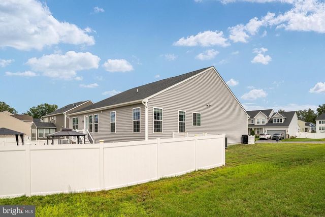 9304 SPRING HILL LN, Fredericksburg, VA 22408