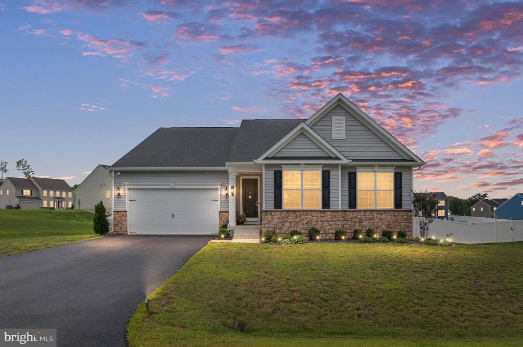 9304 SPRING HILL LN, Fredericksburg, VA 22408